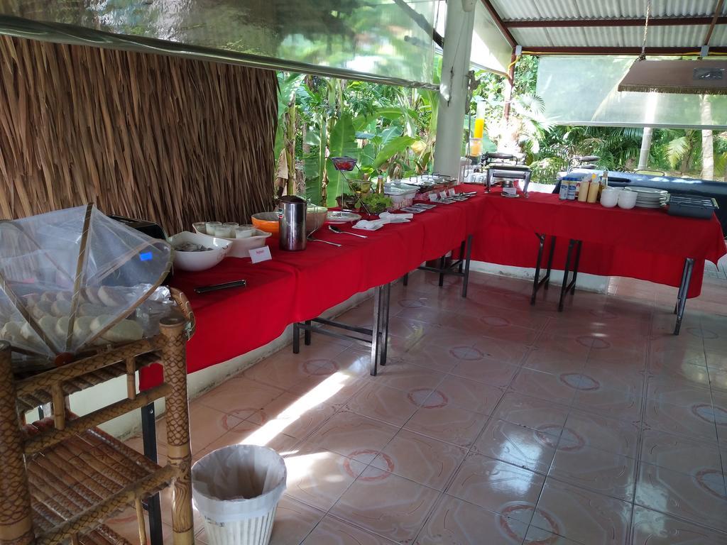 Thai Garden Inn Kanchanaburi Esterno foto